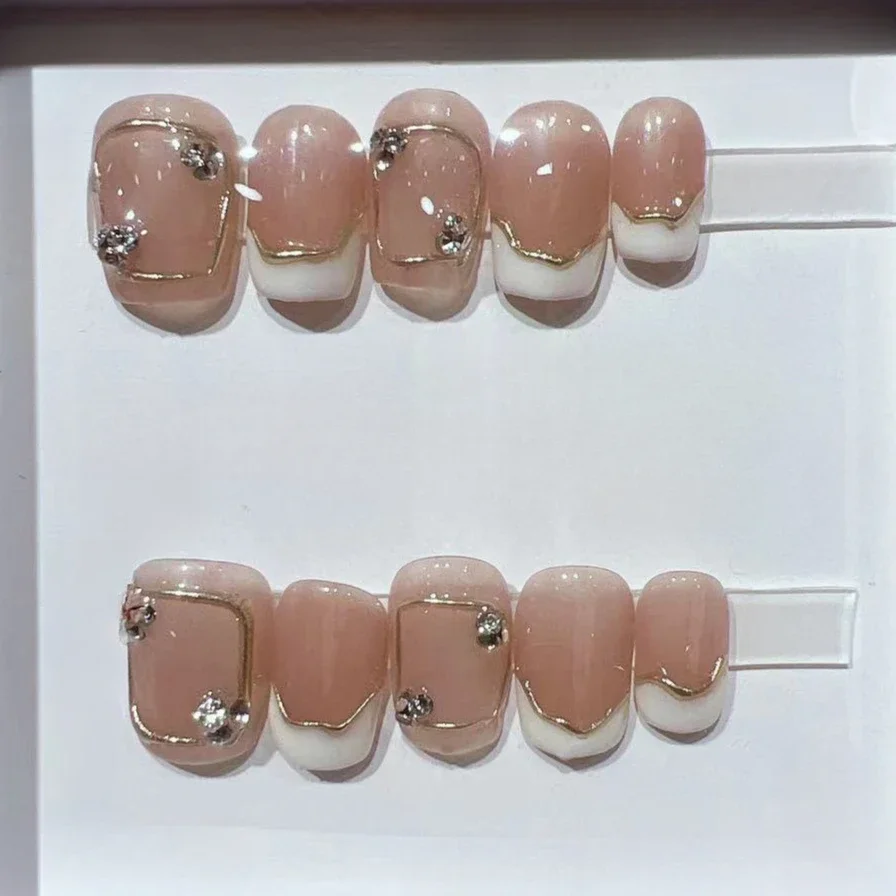 Nail Art Simple - Kuku palsu buatan tangan Prancis persegi
