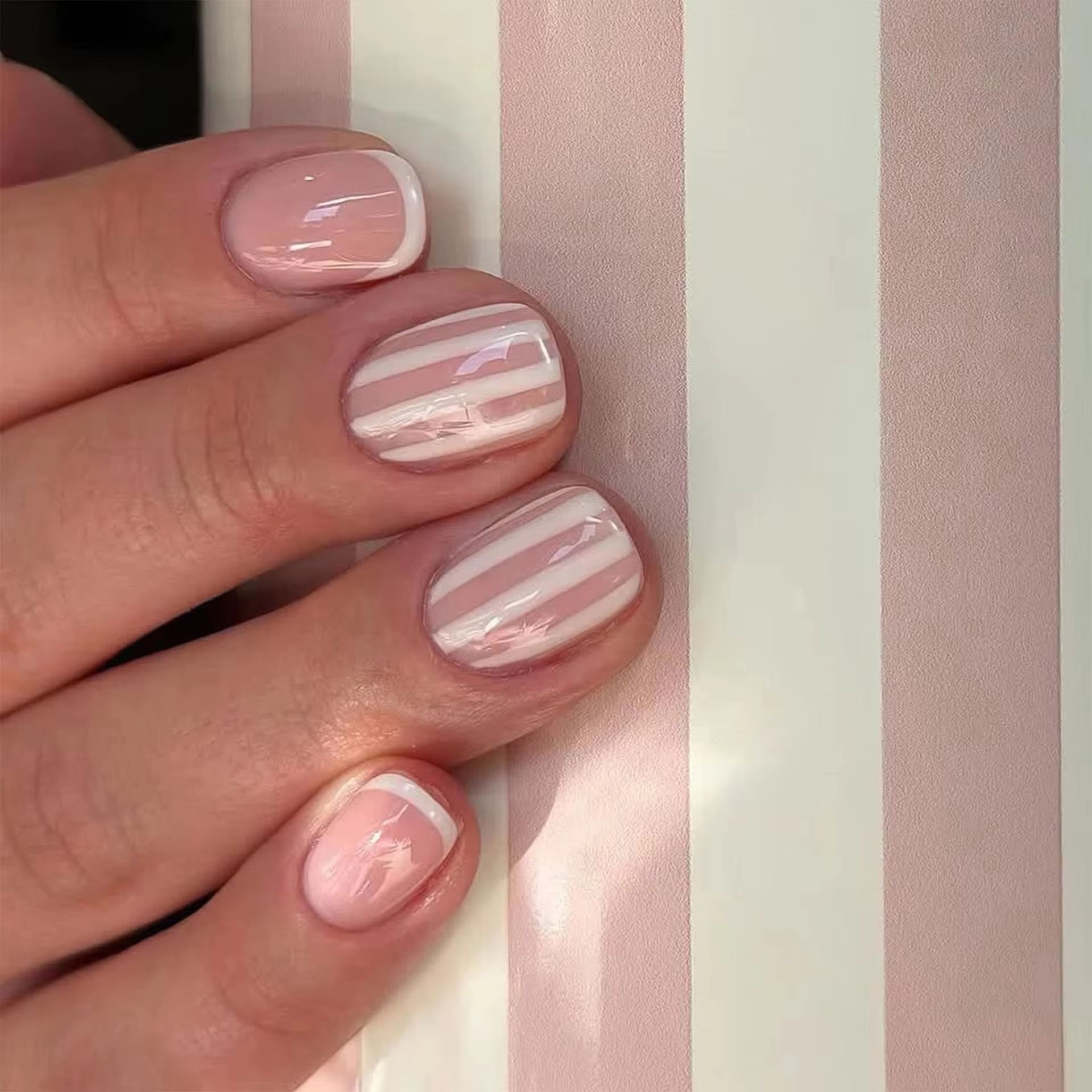 24pcs Kuku Palsu Pendek Bentuk - Nail Art Simple ulasan dan harga